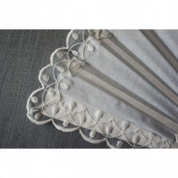 Caro weiss Detail